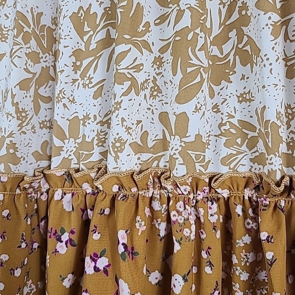 NEW Hailey & Co Women's Make Me Feel Good Floral Maxi Skirt Cream/Yellow Sz XL - Picture 3 of 9